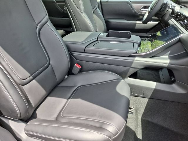 2027 INFINITI QX80 PURE