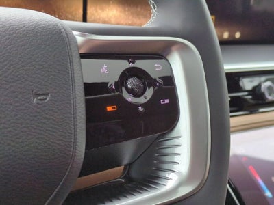 2027 INFINITI QX80 LUXE