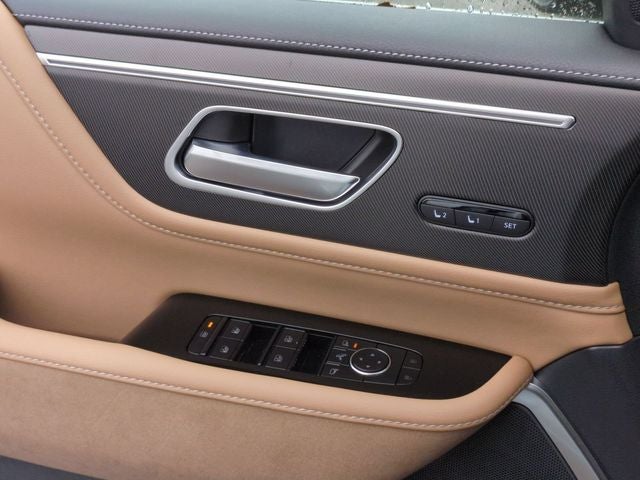 2027 INFINITI QX80 LUXE