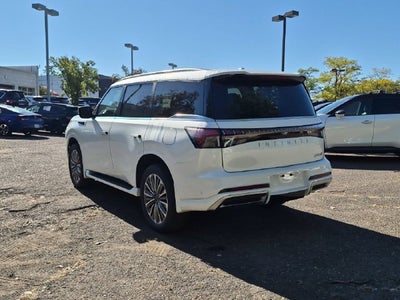 2027 INFINITI QX80 LUXE