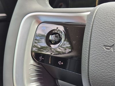 2027 INFINITI QX80 LUXE
