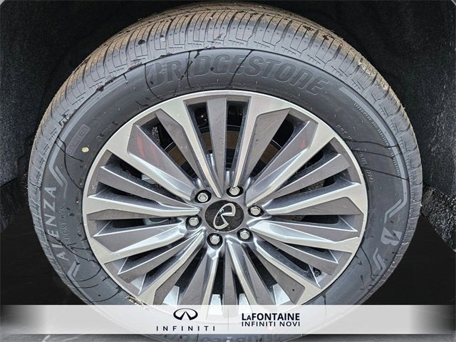 2025 INFINITI QX80 SENSORY