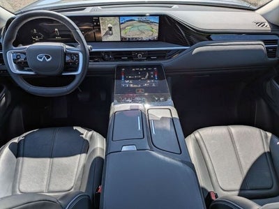 2025 INFINITI QX80 SENSORY