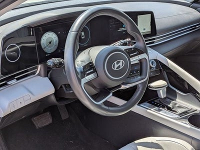 2024 Hyundai Elantra Limited