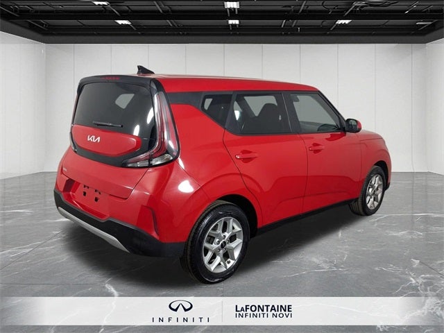 2023 Kia Soul LX