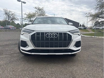 2023 Audi Q3 Premium quattro