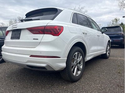 2023 Audi Q3 Premium quattro