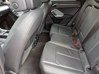 2021 Audi Q3 Premium quattro