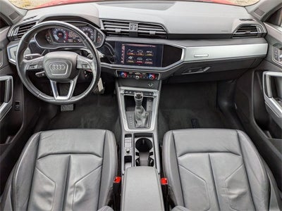 2021 Audi Q3 Premium quattro