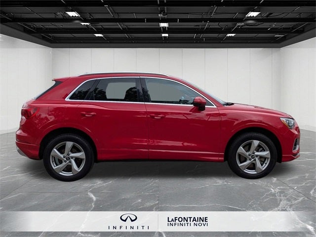 2021 Audi Q3 Premium quattro