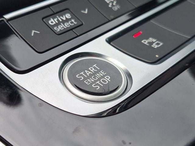 2022 Audi Q8 55 Premium Plus quattro