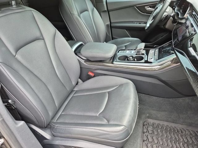 2022 Audi Q8 55 Premium Plus quattro