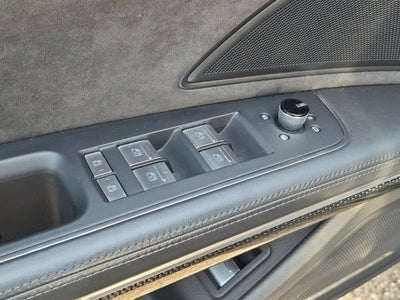 2021 Audi S8 4.0T quattro