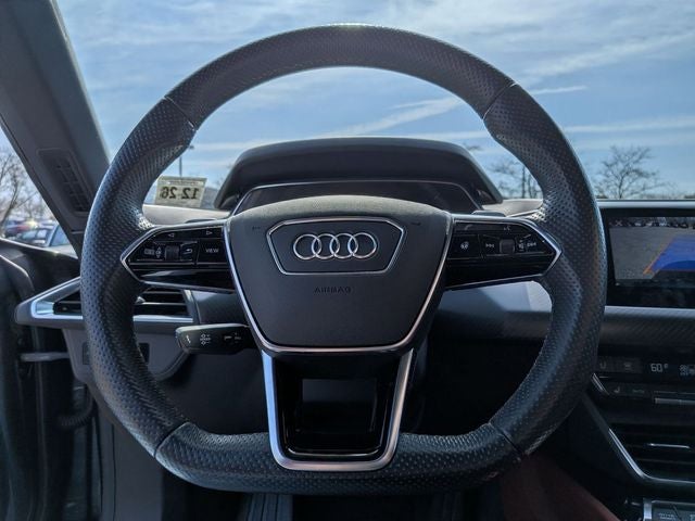 2022 Audi e-tron GT Premium Plus quattro