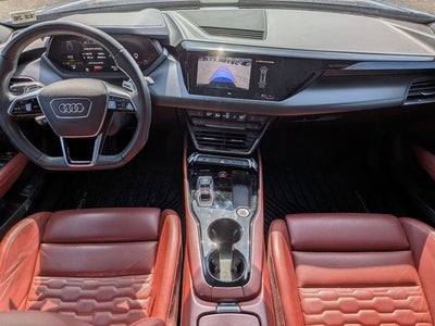 2022 Audi e-tron GT Premium Plus quattro