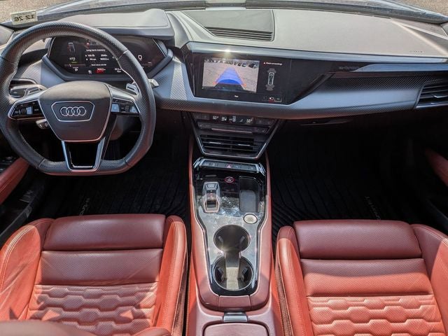 2022 Audi e-tron GT Premium Plus quattro