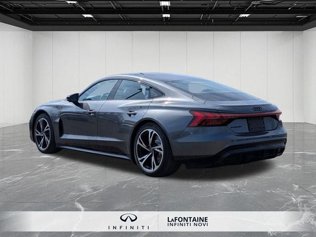 2022 Audi e-tron GT Premium Plus quattro