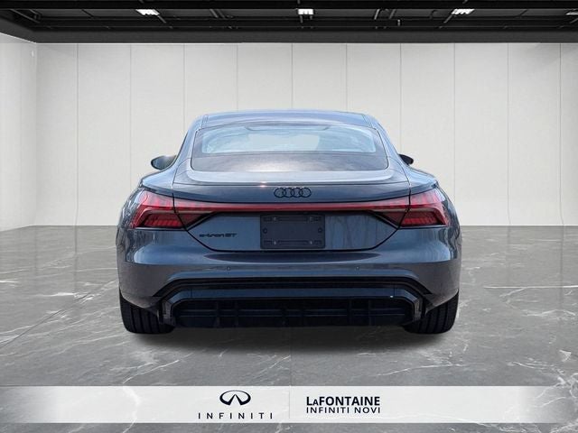 2022 Audi e-tron GT Premium Plus quattro