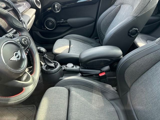 2015 MINI Cooper S Base
