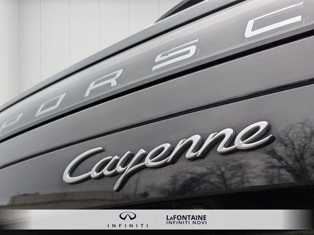 2021 Porsche Cayenne Base
