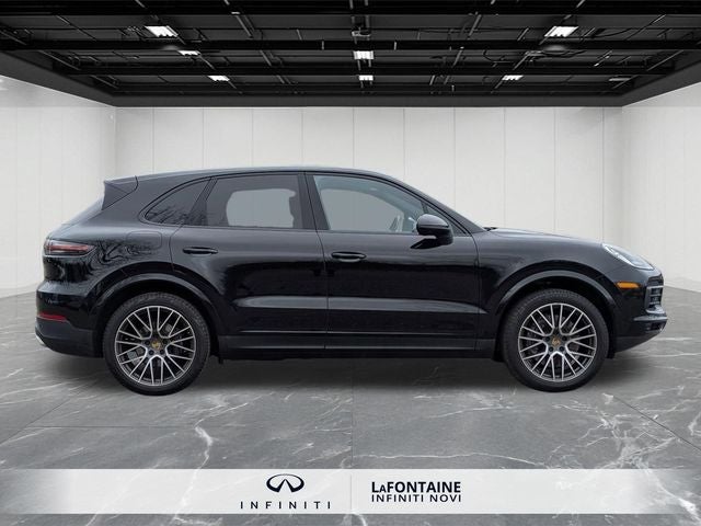 2021 Porsche Cayenne Base