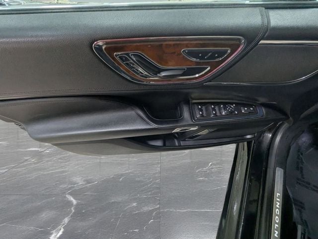 2019 Lincoln Continental Livery