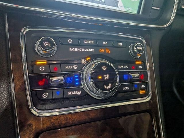 2017 Lincoln Continental Reserve