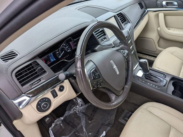 2013 Lincoln MKS Base