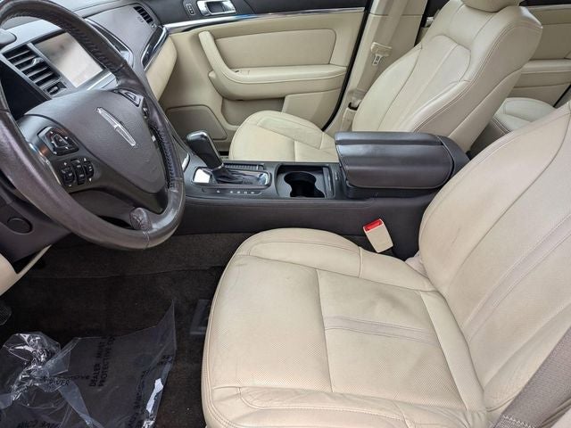 2013 Lincoln MKS Base