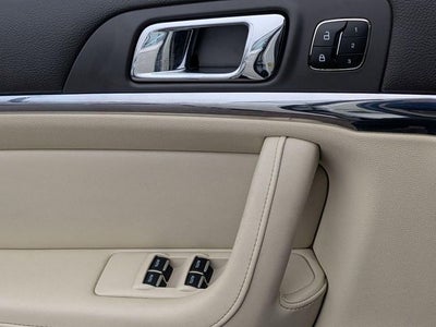 2013 Lincoln MKS Base