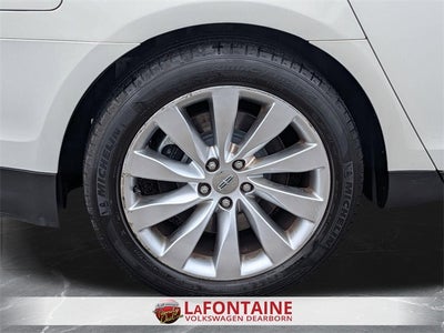 2013 Lincoln MKS Base