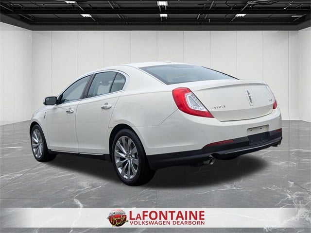 2013 Lincoln MKS Base