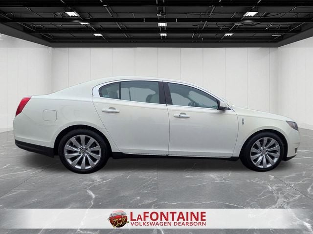 2013 Lincoln MKS Base