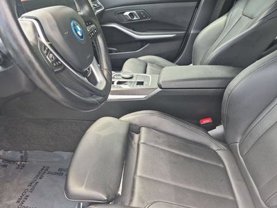 2024 BMW 3 Series 330e iPerformance