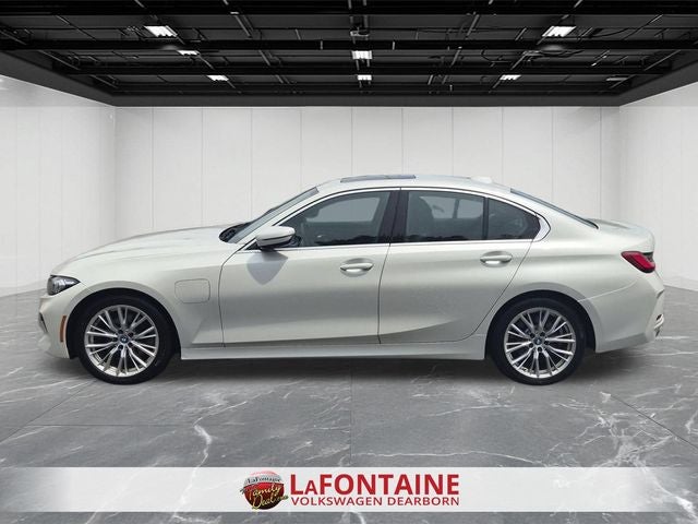 2024 BMW 3 Series 330e iPerformance