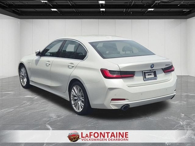2024 BMW 3 Series 330e iPerformance