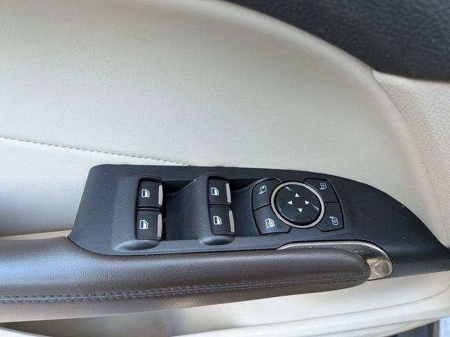 2017 Lincoln MKC Select