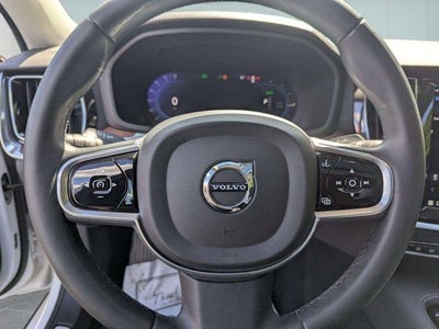 2023 Volvo S60 Recharge Plug-In Hybrid T8 Plus Dark Theme