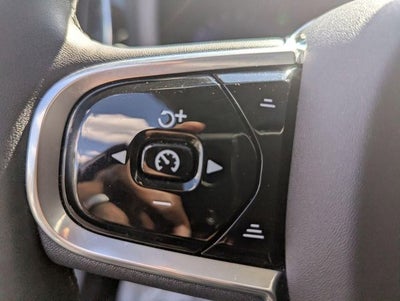 2023 Volvo S60 Recharge Plug-In Hybrid T8 Plus Dark Theme
