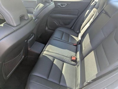 2023 Volvo S60 Recharge Plug-In Hybrid T8 Plus Dark Theme