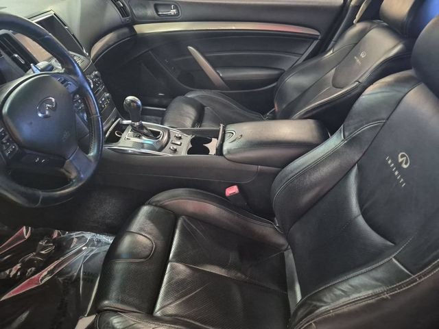 2011 INFINITI G37 X