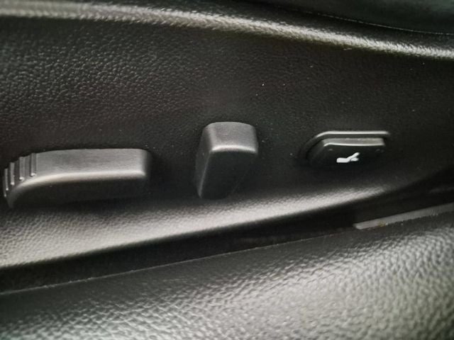 2011 INFINITI G37 X