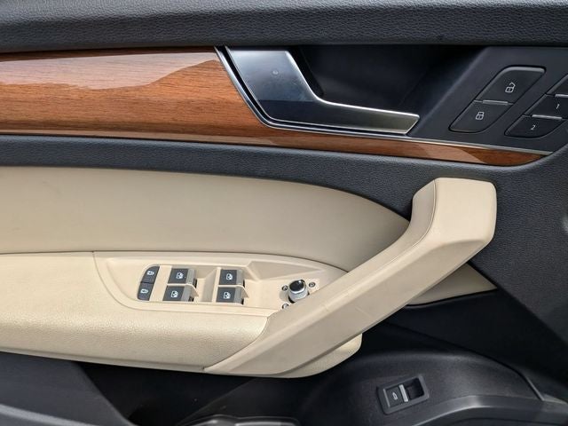 2021 Audi Q5 45 Premium quattro