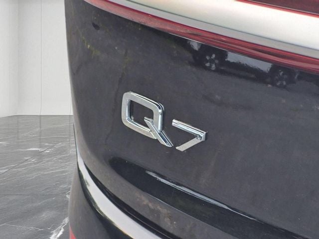 2020 Audi Q7 45 Premium quattro