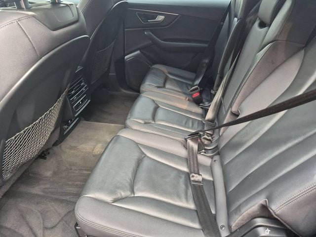 2020 Audi Q7 45 Premium quattro