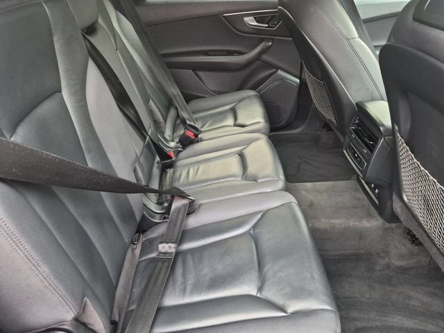 2020 Audi Q7 45 Premium quattro