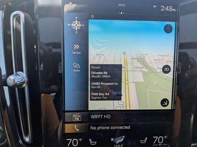 2021 Volvo XC40 Momentum