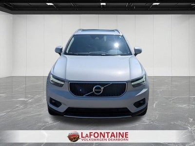 2021 Volvo XC40 Momentum