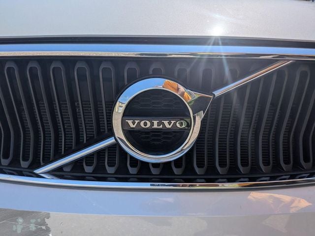 2021 Volvo XC40 Momentum