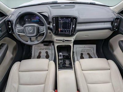 2024 Volvo XC40 B5 Plus Bright Theme